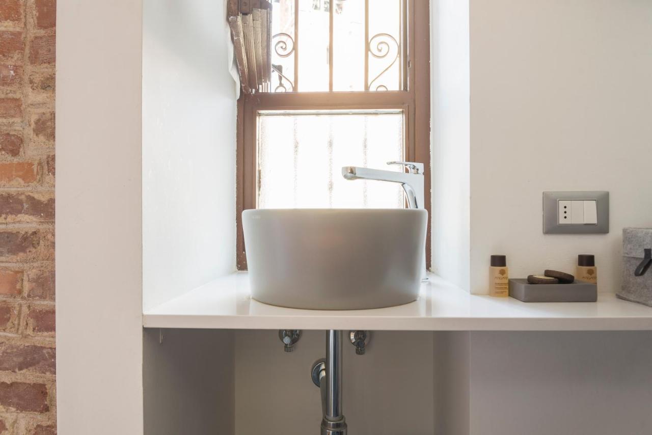 Heart Milan Apartments Duomo Colonne Екстериор снимка