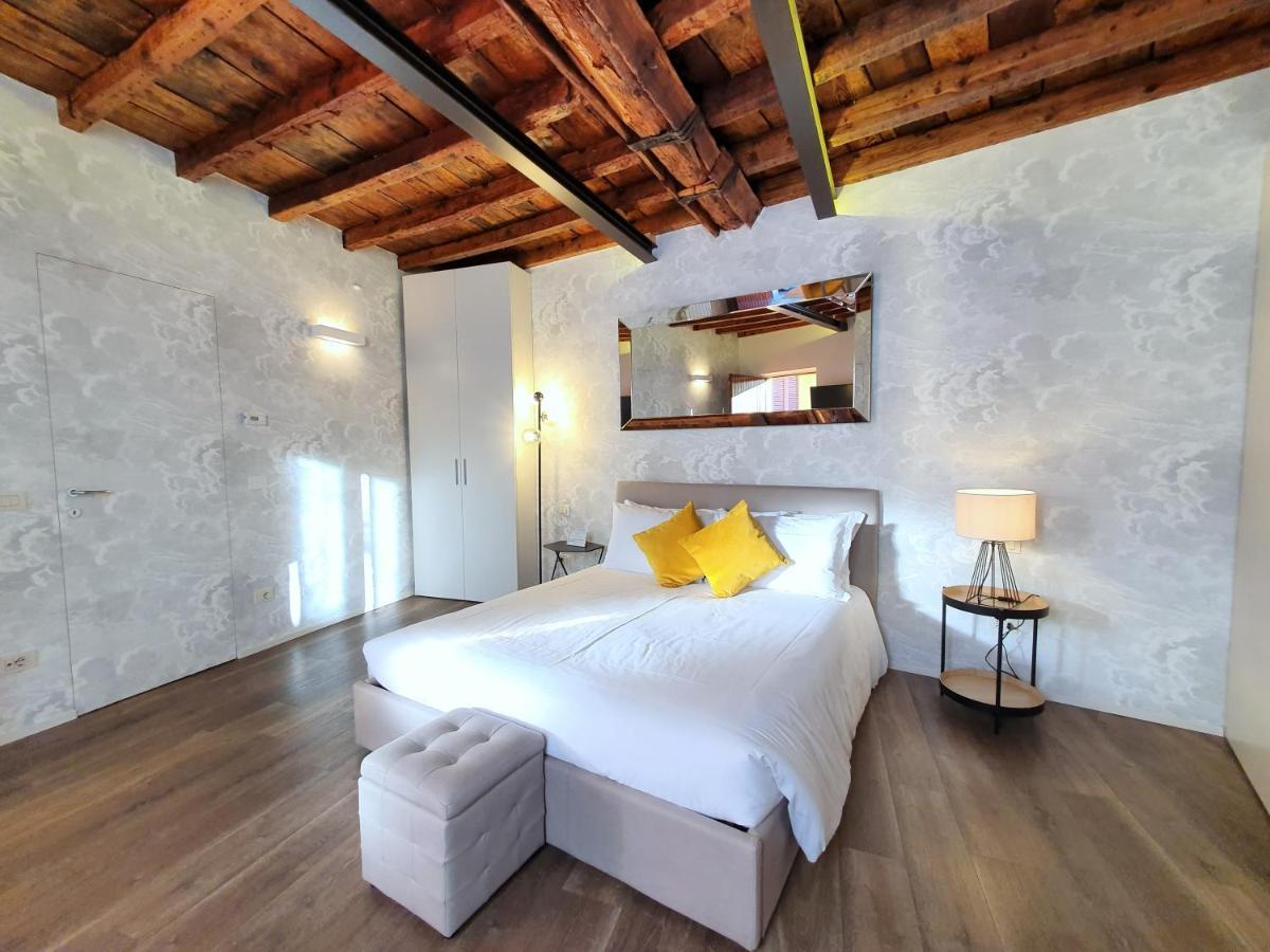 Heart Milan Apartments Duomo Colonne Екстериор снимка